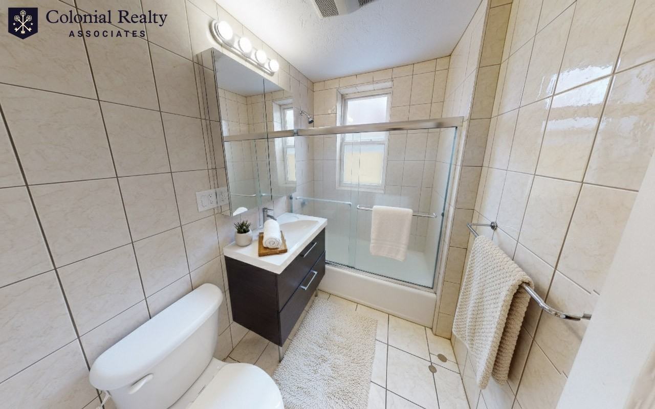 71 Thatcher St #102 - Photo 6 of 9