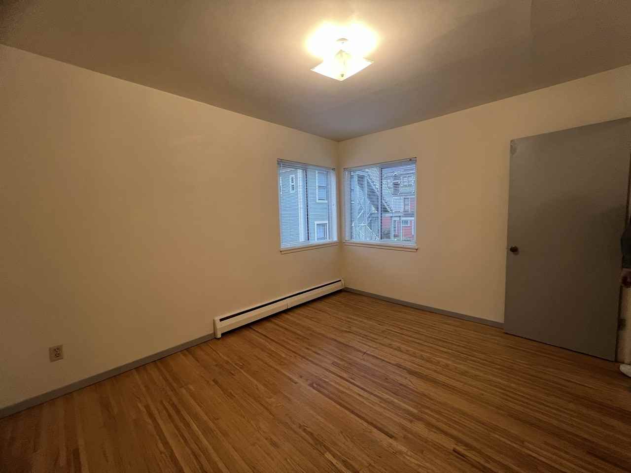 1547 Comox Street #203 - Photo 5 of 8