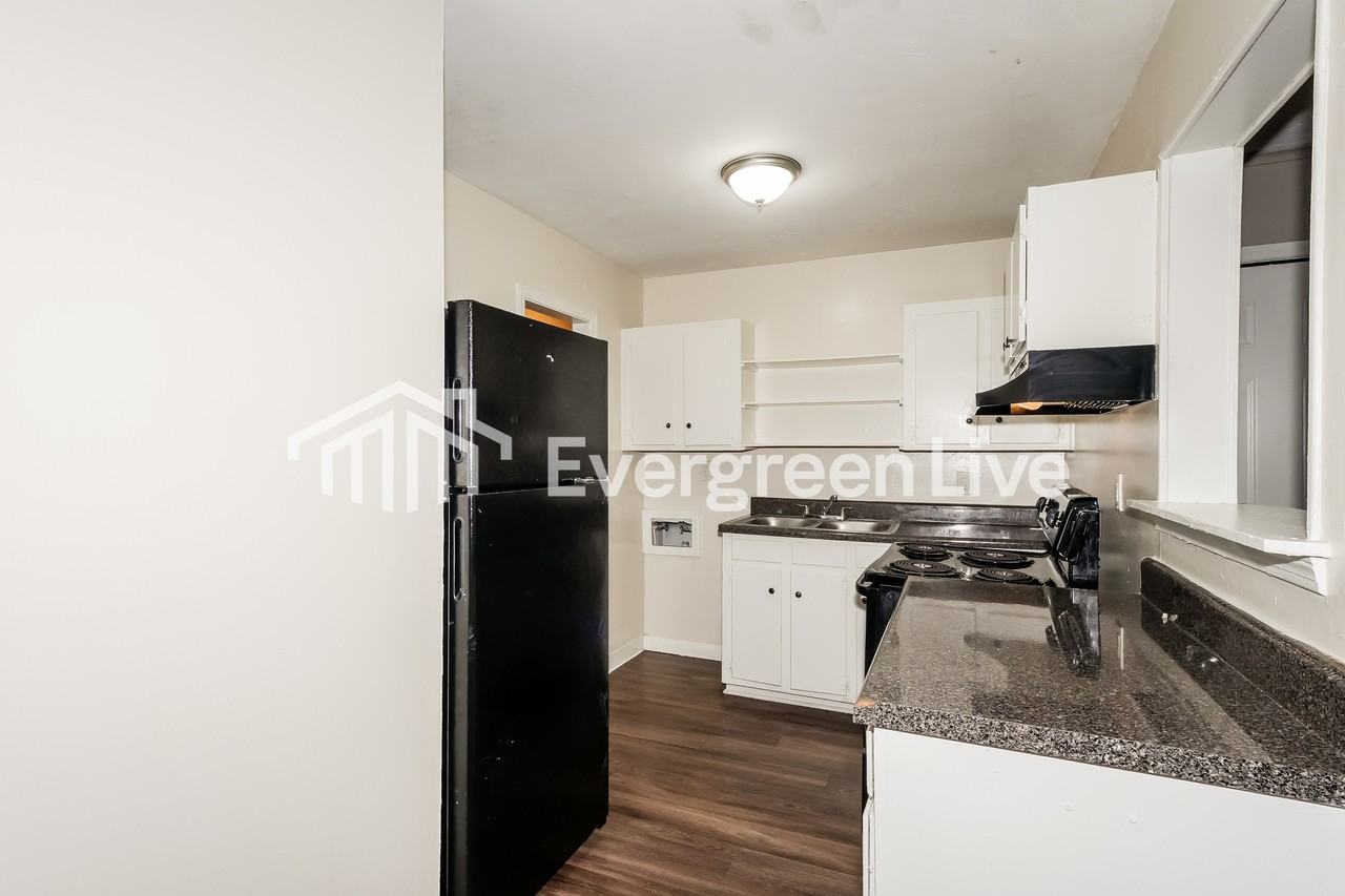 2954 Cherry Rd - Photo 5 of 15