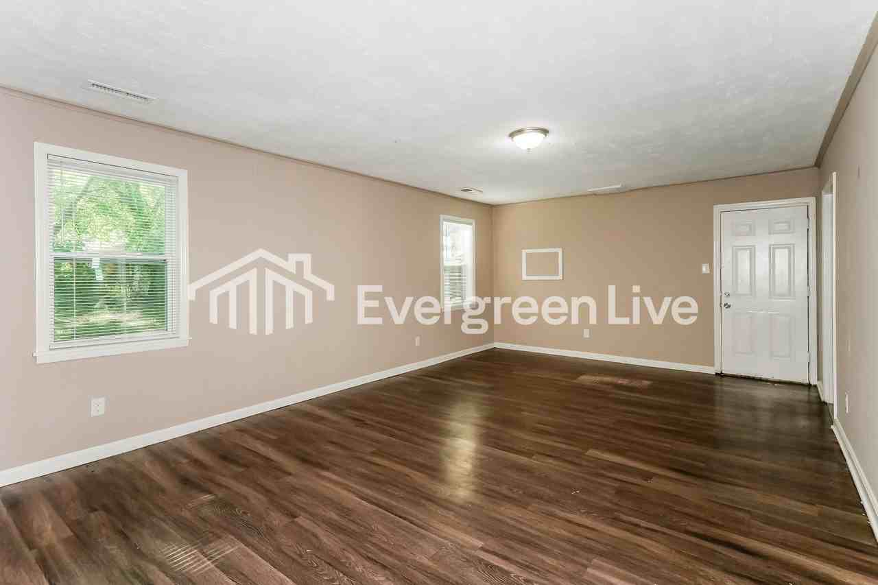 2954 Cherry Rd - Photo 6 of 15