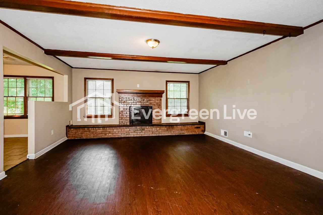 2886 Stage Park Dr - Photo 6 of 15
