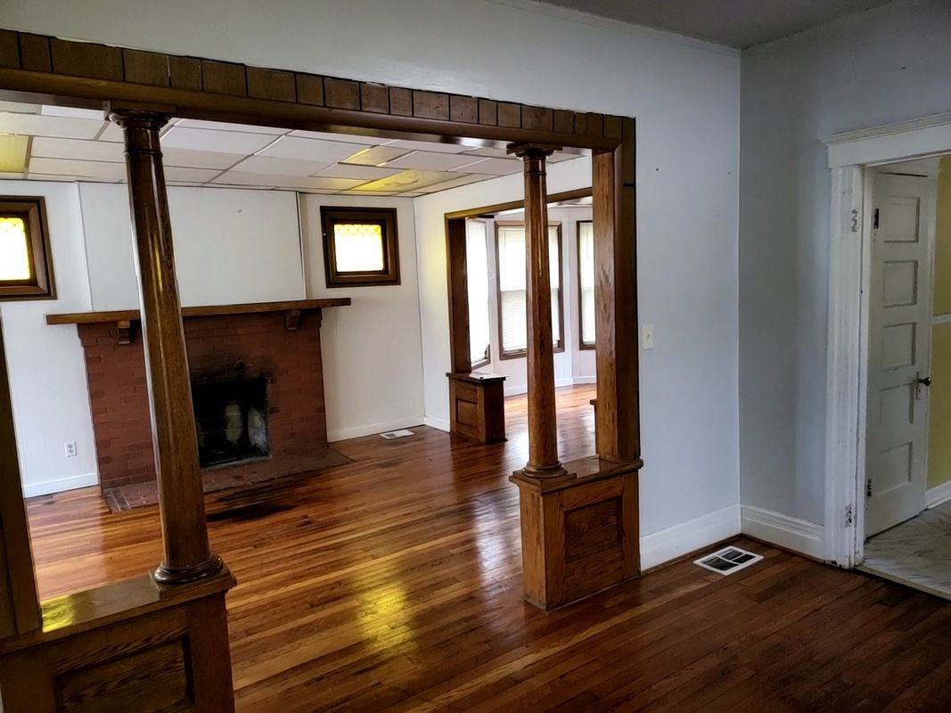 165 Rhode Island St - Photo 3 of 8
