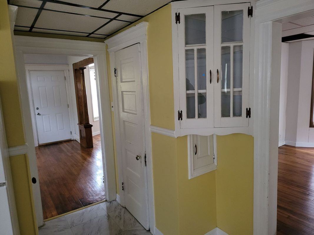 165 Rhode Island St - Photo 7 of 8