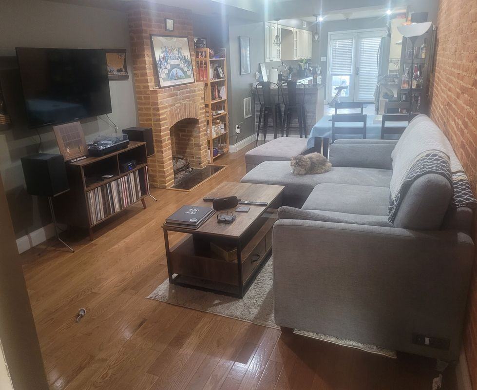 1411 Patapsco St - Photo 4 of 19