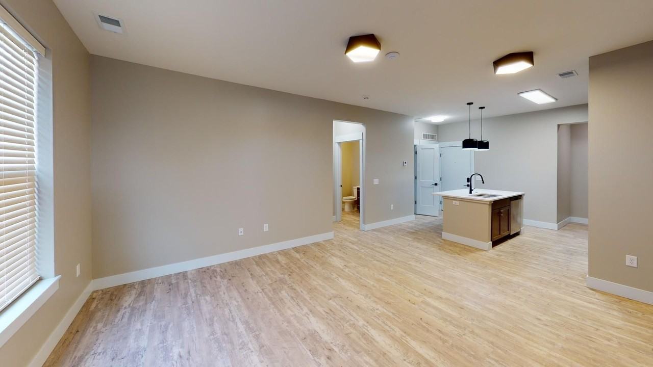Element 30 Apartments - Photo 7 of 18