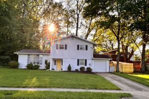 featured image of 6824 Murray Ln