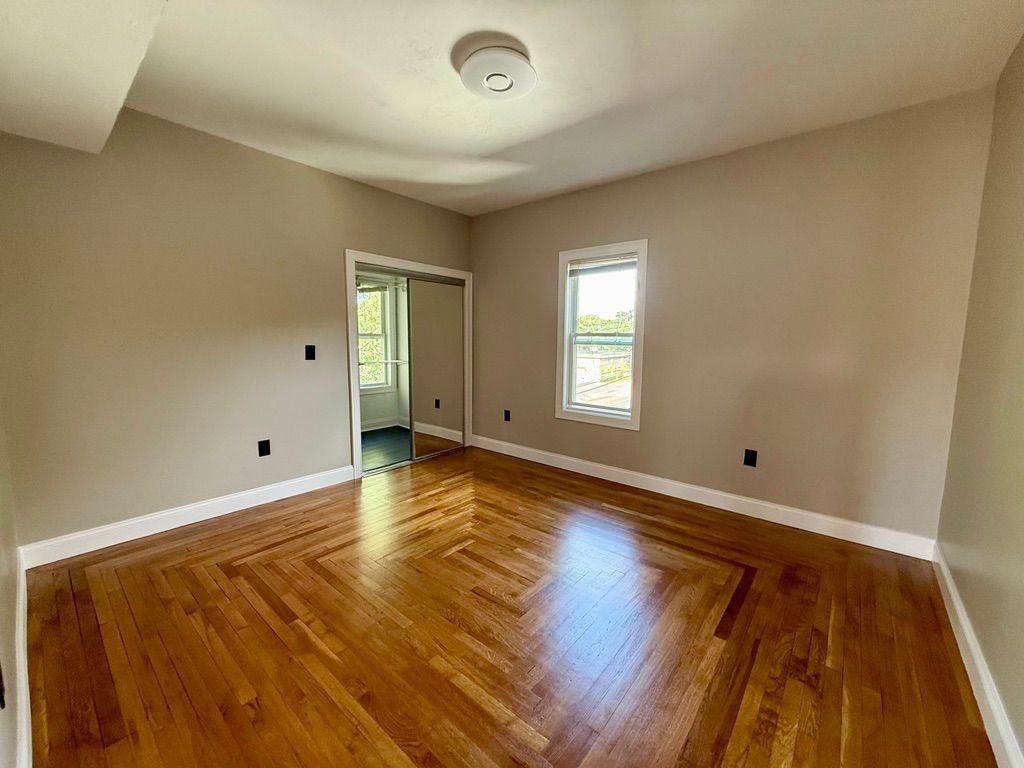 615 N Montello St - Photo 4 of 6