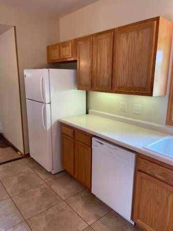 154 River Rd - Photo 5 of 12