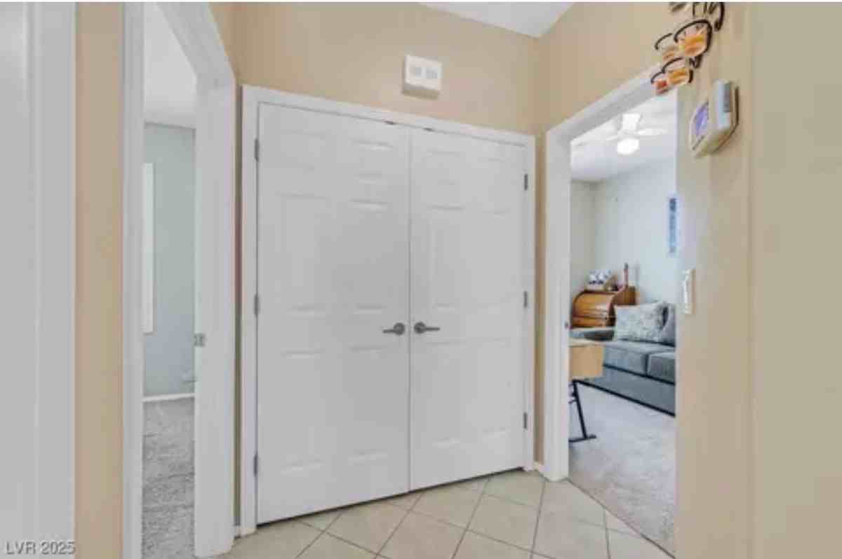 2165 Hill Rd - Photo 4 of 6
