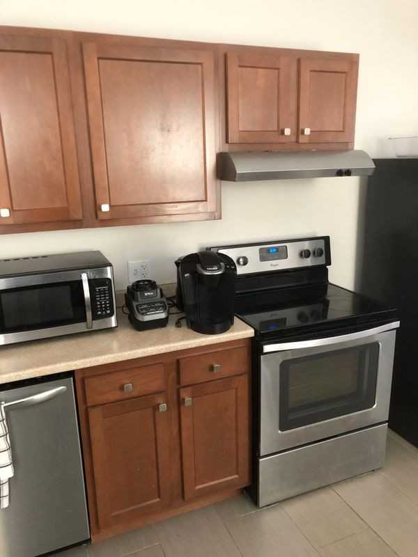 210 Waterman St ##1 - Photo 5 of 10