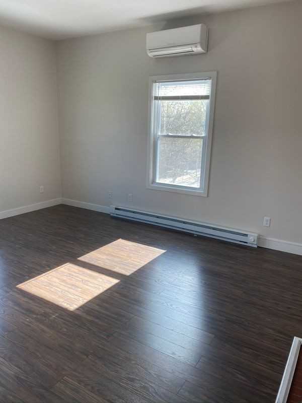 208 Waterman St ##7 - Photo 4 of 15