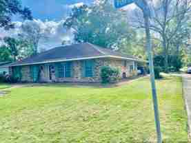 3087 Farrington Dr - Photo 1 of 1