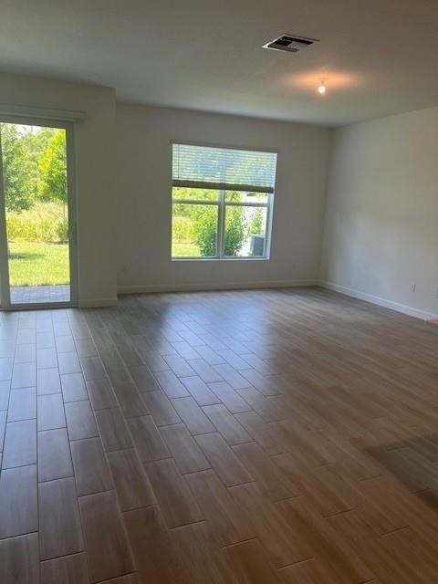 4393 Hammock Grove Dr - Photo 6 of 9