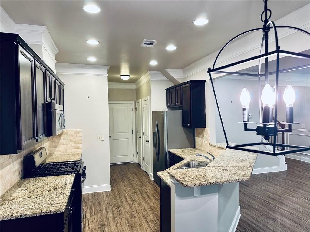 13364 Canary Ln - Photo 4 of 19