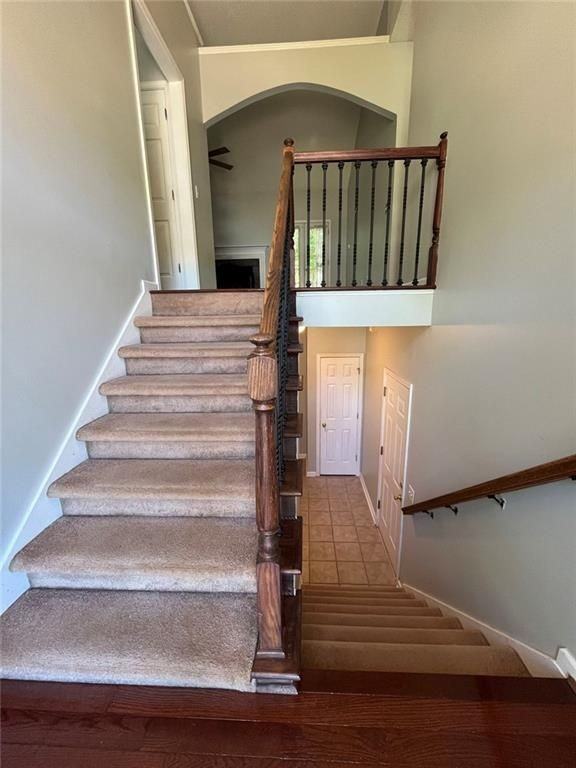 2008 Queensbury Dr - Photo 3 of 18