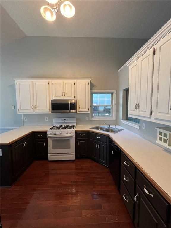 2008 Queensbury Dr - Photo 5 of 18