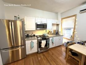206 Hanover St #3 - Photo 1 of 1