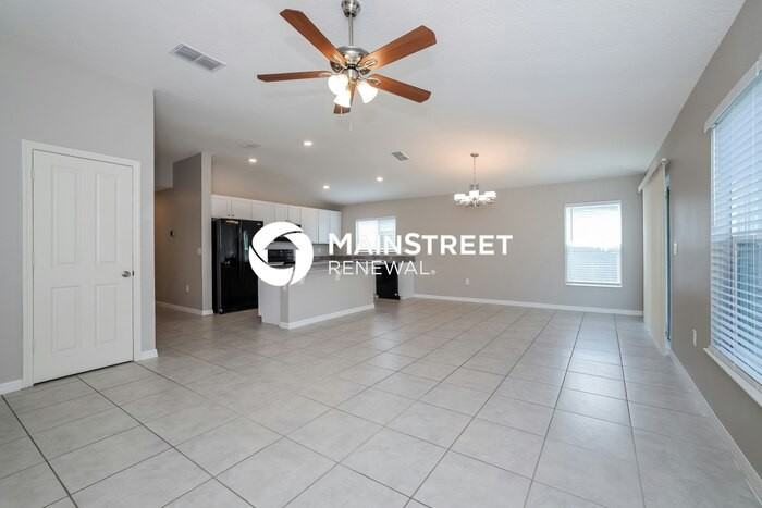 2859 Mosshire Cir - Photo 2 of 16