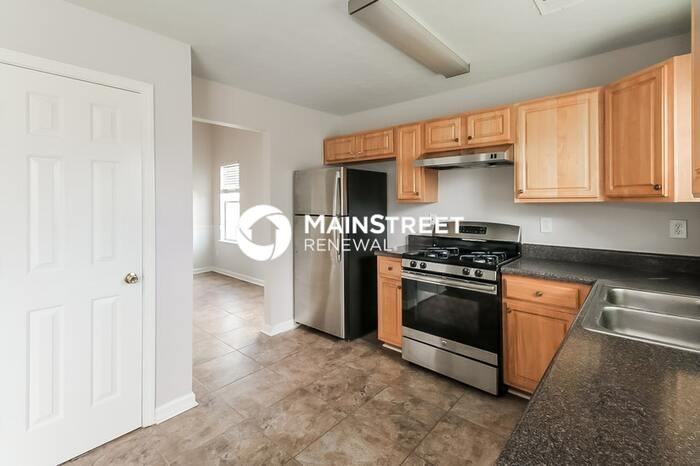 2590 S Hills - Photo 7 of 17
