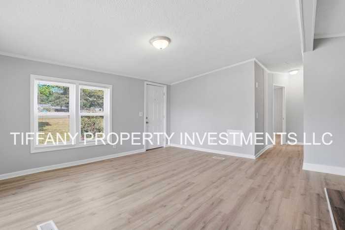 2773 Hudson Poultry Rd - Photo 5 of 19