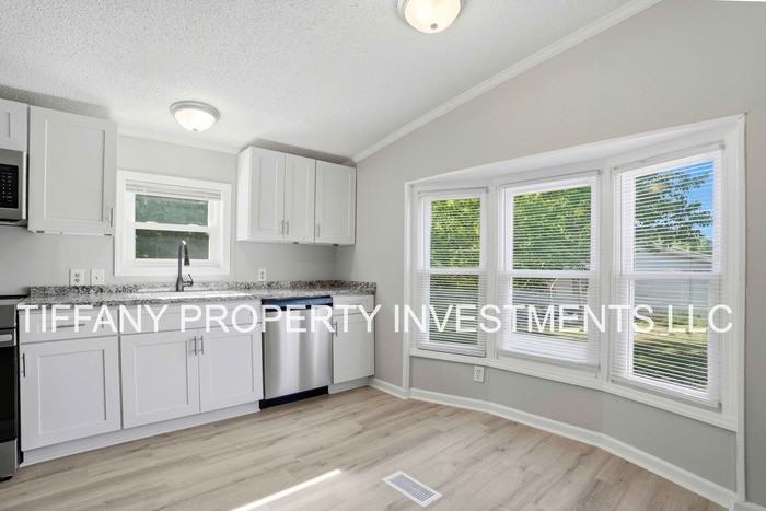 2773 Hudson Poultry Rd - Photo 6 of 19