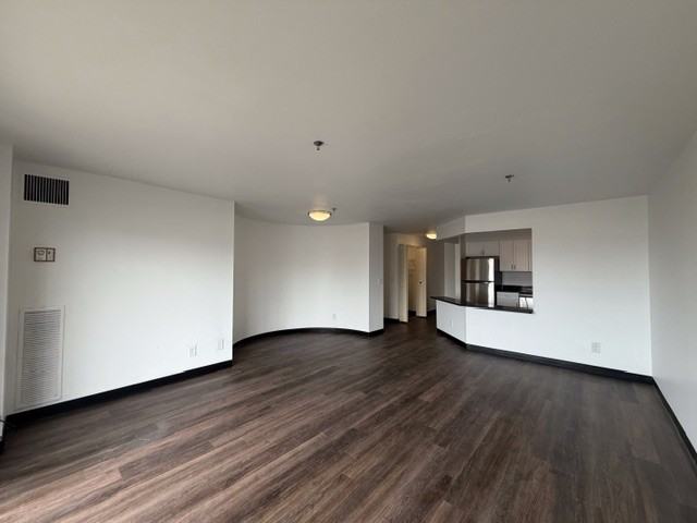 36 Dartmouth St #809 - Photo 2 of 11
