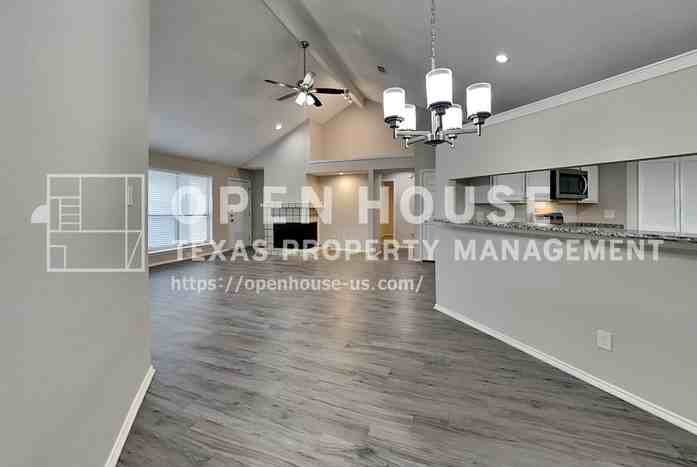 1515 Mission Ridge Trl - Photo 7 of 21