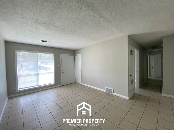 3785 Black Forest Dr - Photo 2 of 16