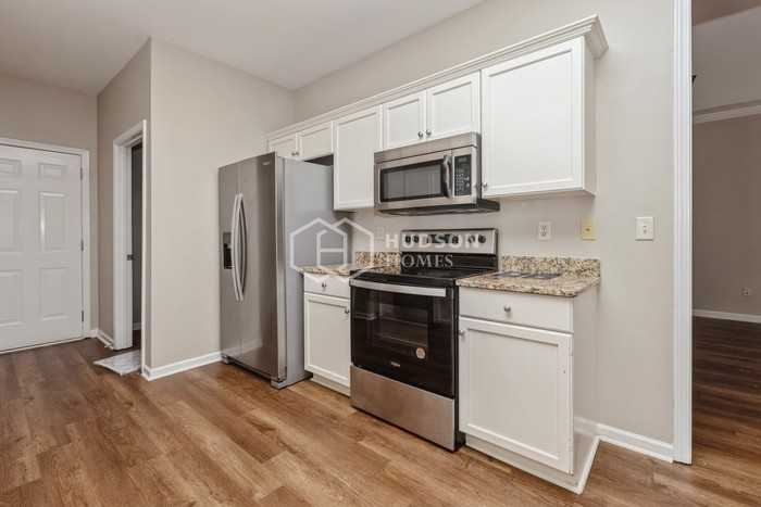 1135 Avalon Dr - Photo 7 of 26