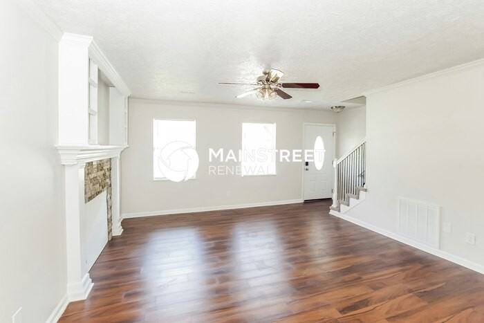 7750 Drawbridge Ct - Photo 6 of 17