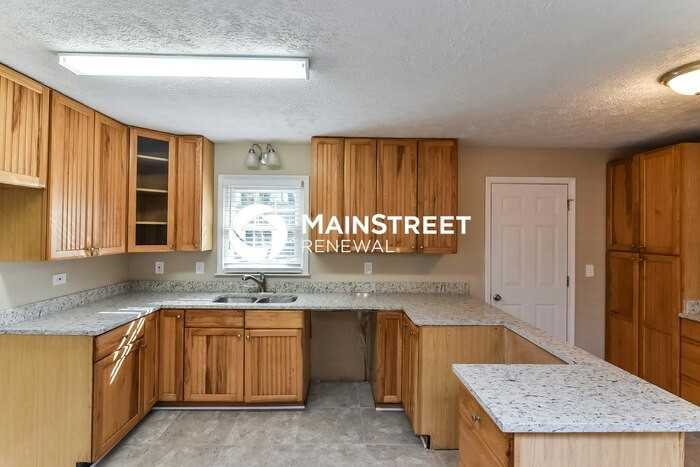 3886 Brookshire Pl - Photo 7 of 15