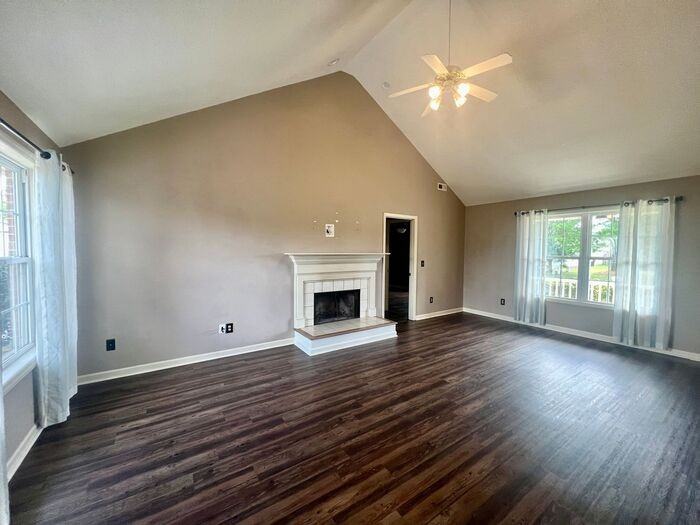 7111 Springer Rd - Photo 3 of 21