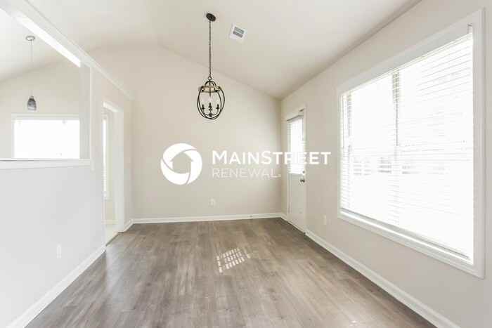 8195 Rhodes Way - Photo 4 of 16