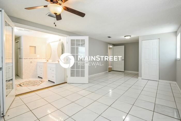 12418 Julius St - Photo 7 of 16