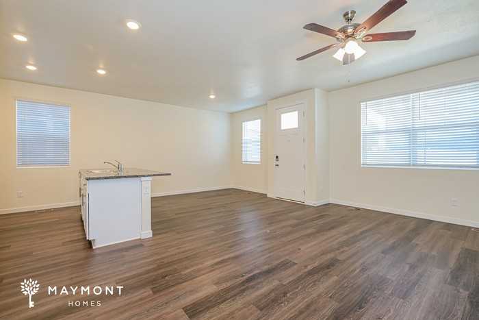 13561 Oneida Ln - Photo 5 of 16