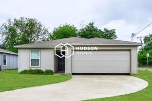 932 Dawson St - Photo 1 of 1