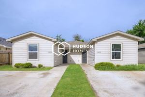 featured image of 925 Burgan St #A