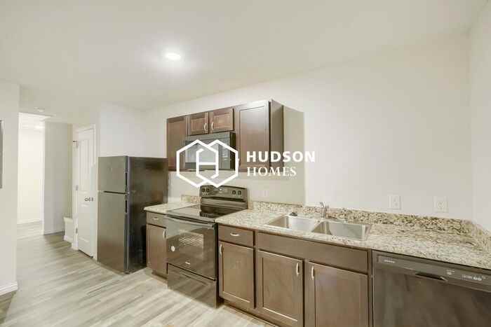 925 Burgan St #A - Photo 7 of 16