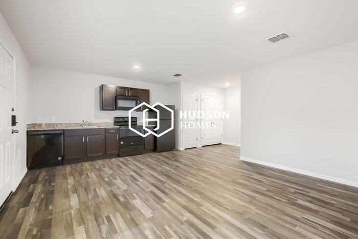 1614 Bryan Ave #B - Photo 5 of 15