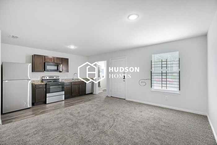 2503 Elsie Faye Heggins St - Photo 4 of 12