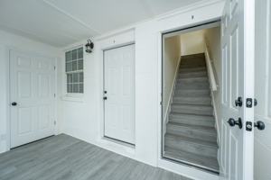 featured image of 1537 W 7th St #B