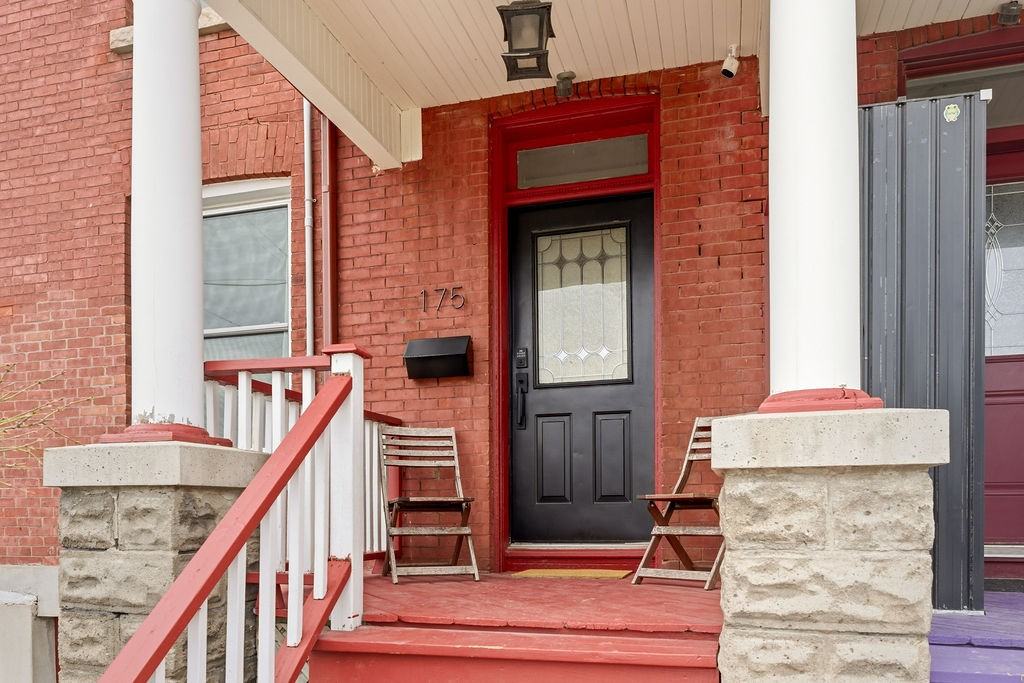 175 Percy Street - Photo 2 of 42
