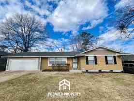 5124 Craigmont Dr - Photo 1 of 1