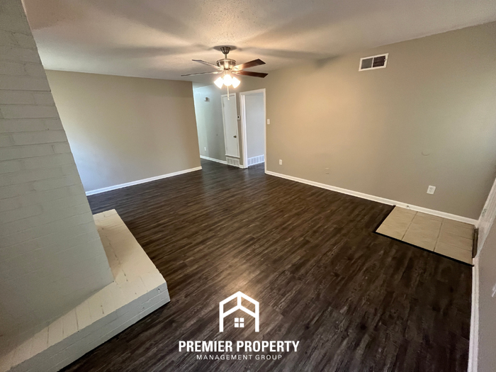 2986 Meadowfair Rd - Photo 7 of 22