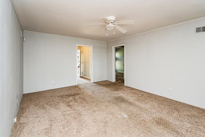 1839 Hi Sierra Dr - Photo 3 of 11