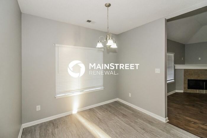 1732 Southall St - Photo 4 of 15