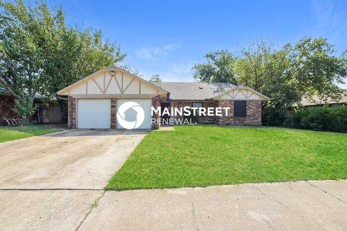 1500 Smoking Tree St