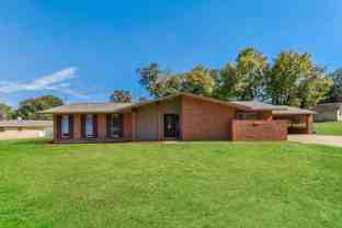 463 Larkwood Dr - Photo 1 of 1