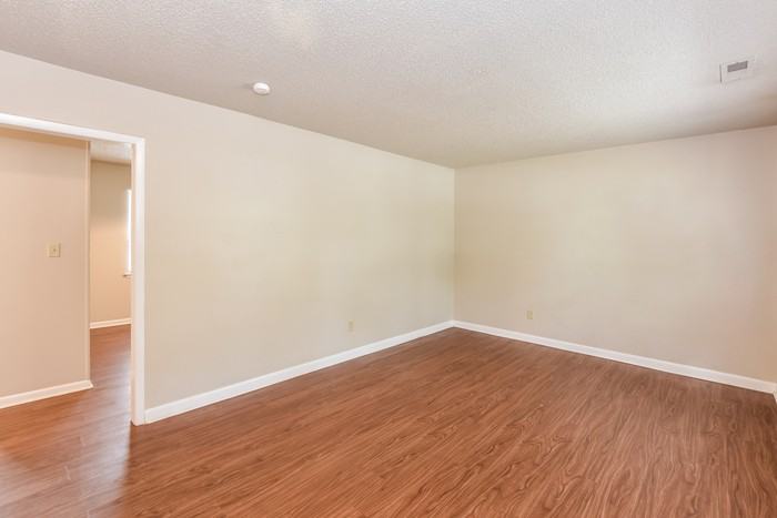 14008 Armond Dr Sw - Photo 5 of 12