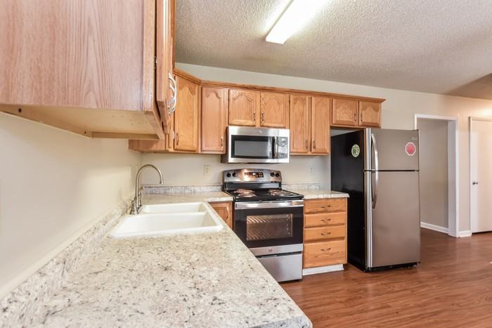 14008 Armond Dr Sw - Photo 7 of 12